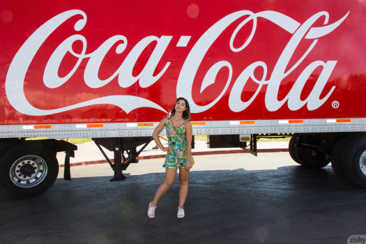 carol-jasabe-always-coca-cola-0.jpg