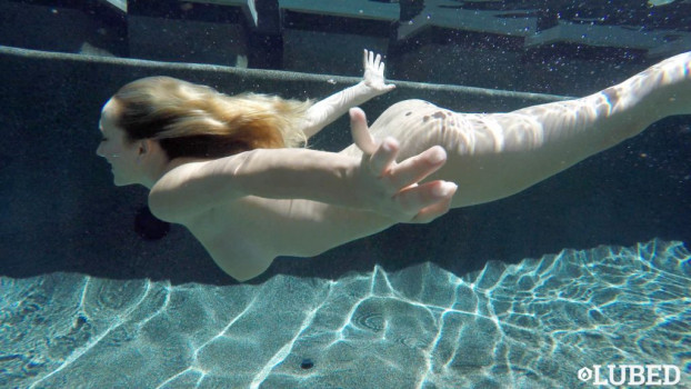 summer-swim-4.jpg
