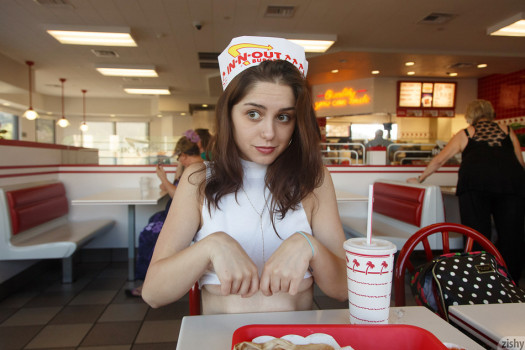 christine-ash-in-and-out-7.jpg