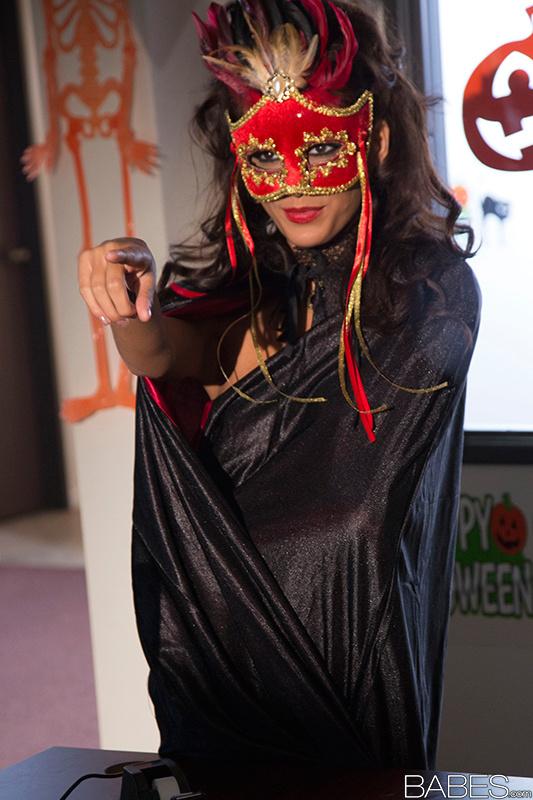 Babes - janice griffith (trick or treat) porn Babes - janice griffith (trick or treat) porn